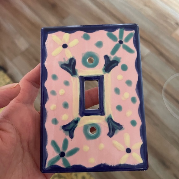 Vintage porcelain light switch cover - Picture 1 of 3
